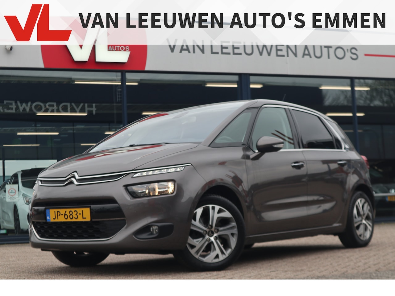 Citroën C4 Picasso - 1.2 PureTech Intensive | Navi | Camera | Trekhaak - AutoWereld.nl