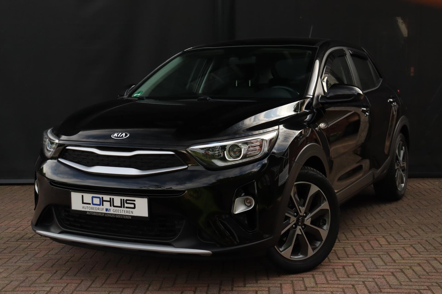 Kia Stonic - 1.0 T-GDi ComfortPlusLine Navigator 1.0 T-GDi ComfortPlusLine Navigator - AutoWereld.nl