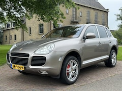 Porsche Cayenne - 4.5 Turbo rijdt perfect
