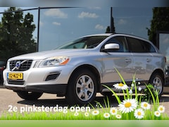 Volvo XC60 - 2.0T AUT. KINETIC | ORIG NL | NAVI | CRUISE | CLIMATE | PDC | BLUETOOTH
