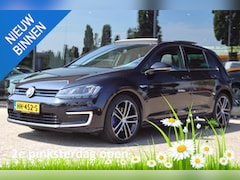 Volkswagen Golf - 1.4 TSI GTE | PANO | TREKHAAK | LED | CAMERA | CARPLAY | CRUISE | CLIMATE