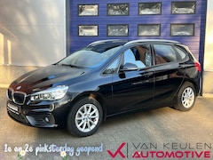 BMW 2-serie Active Tourer - 218i l Trekhaak l Navi l Climate