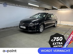 Volkswagen Passat Variant - 1.4 TSI PHEV GTE Business 218PK DSG | Panorama dak | Trekhaak elektrisch | Stoelverwarming