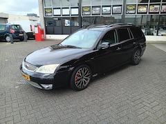 Ford Mondeo Wagon - 1.8-16V Platinum
