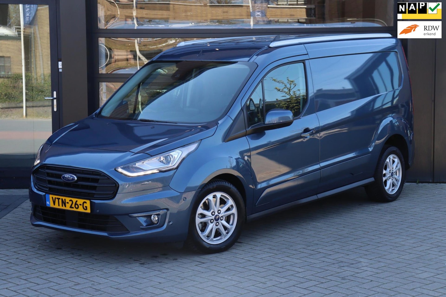 Ford Transit Connect - 1.5 EcoBlue L2 Limited | Bi-Xenon | Carplay | Stoelverwarming | Parkeer Camera | Cruise | - AutoWereld.nl