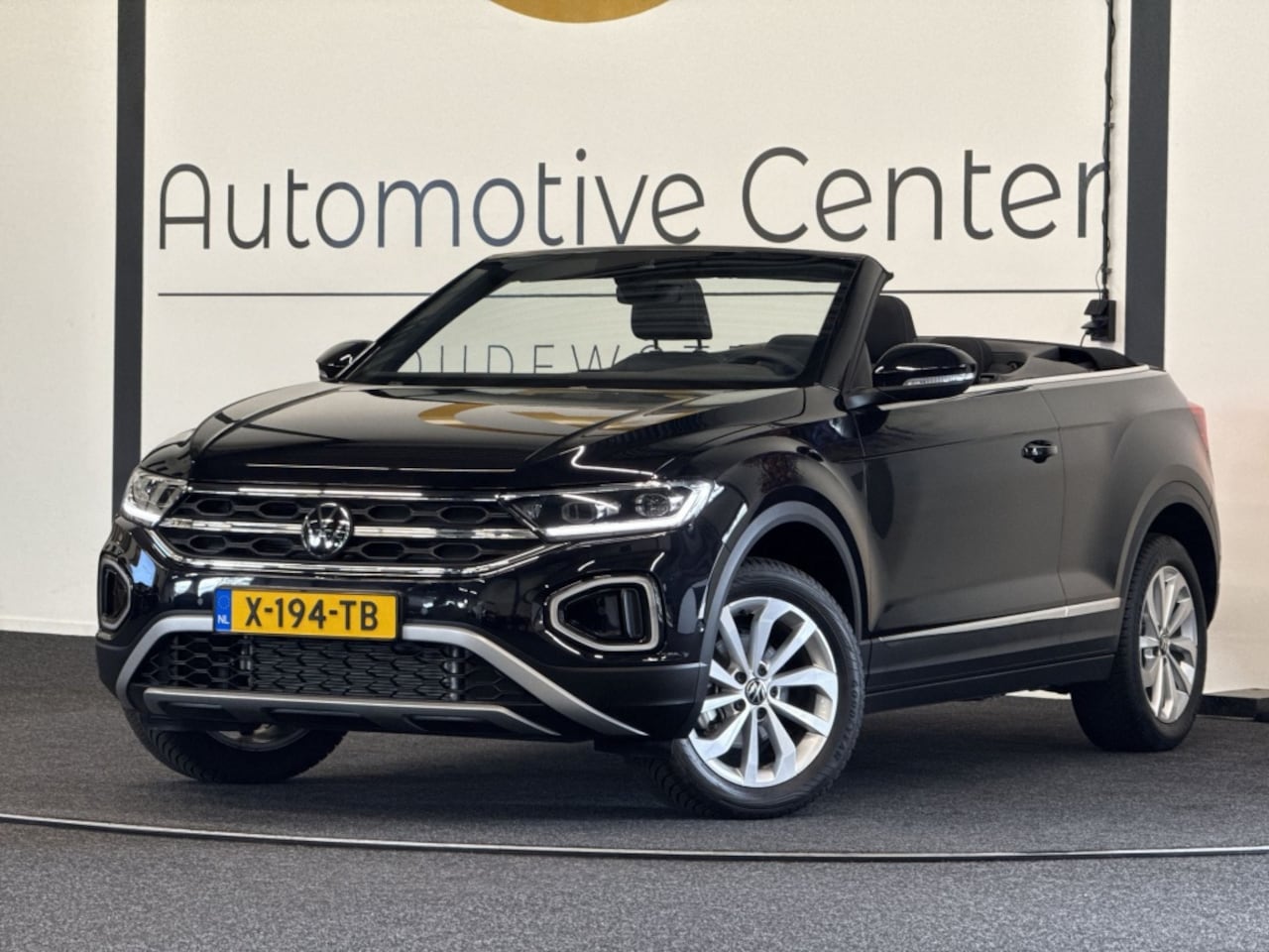 Volkswagen T-Roc Cabrio - 1.0 TSI Style | ACC | CAMERA | WINTER-PAKKET | IQ-LIGHT | NAVI - AutoWereld.nl