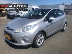 Ford Fiesta - 1.4 Ghia airco LM 4-deurs 2e eigenaar