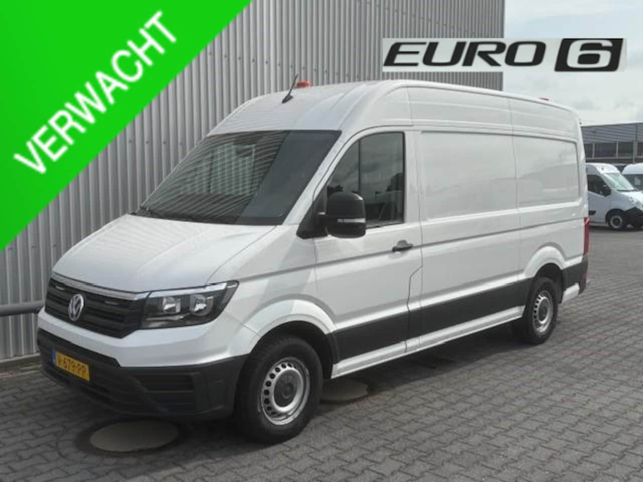 Volkswagen Crafter - 35 2.0 TDI L3H3 Trendline*A/C*HAAK*PDC*CRUISE - AutoWereld.nl
