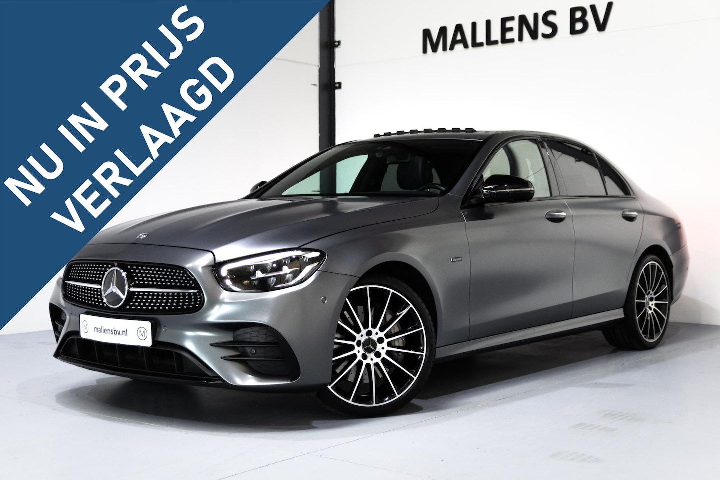 Mercedes-Benz E-klasse - 300 e AMG Line MATGRIJS/MEMORY/SCHUIFDAK/360CAMERA/NIGHTPAKKET/LUCHTVERING - AutoWereld.nl