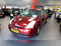 Toyota Prius - 1.5 VVT-i