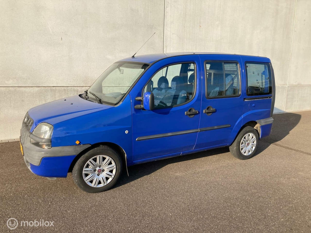Fiat Doblò - 1.6-16V Benzine AIRCO 5 ZITPL 2 SCHUIFDEUREN - AutoWereld.nl