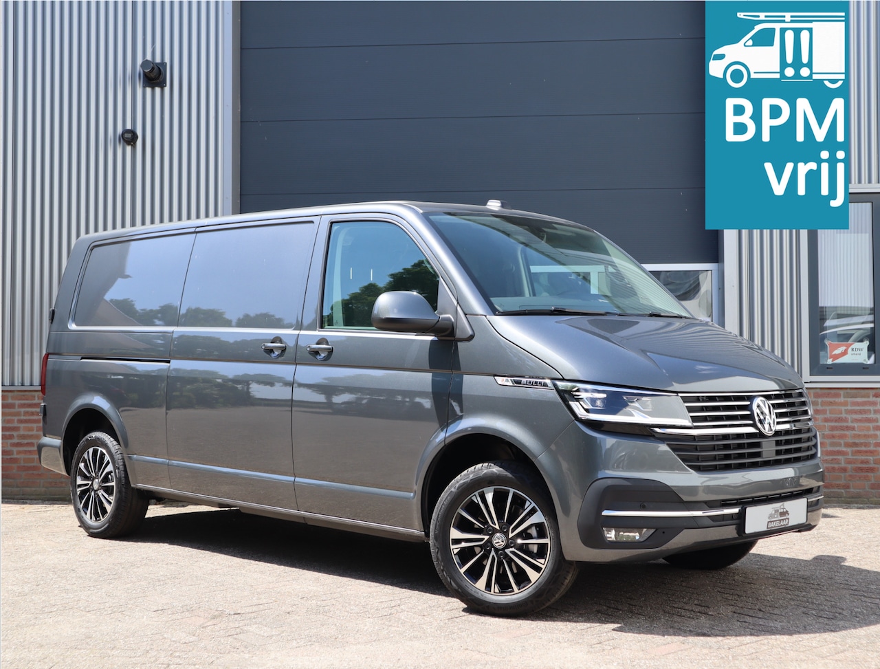 Volkswagen Transporter - Bulli 2.0 TDI 150pk DSG, Stoelverw., Camera, Zeer compleet, L2H1 - AutoWereld.nl