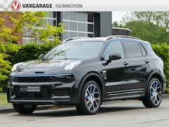 Lynk & Co 01 - 1.5 PHEV | rondomzicht camera | zwarte hemel | stoelverwarming | schuifdak