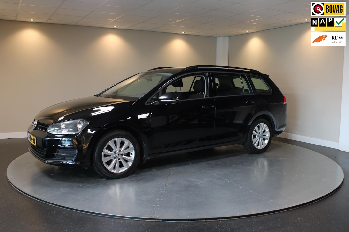 Volkswagen Golf Variant - 1.4 TSI Highline *Carplay* Adapt.Cruise|Stoelverw.|Top onderhouden! - AutoWereld.nl