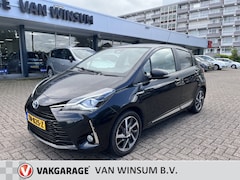 Toyota Yaris - 1.5 Hybrid Premium Klima Navi Cruise Trekhaak Acamera Panodak Nap