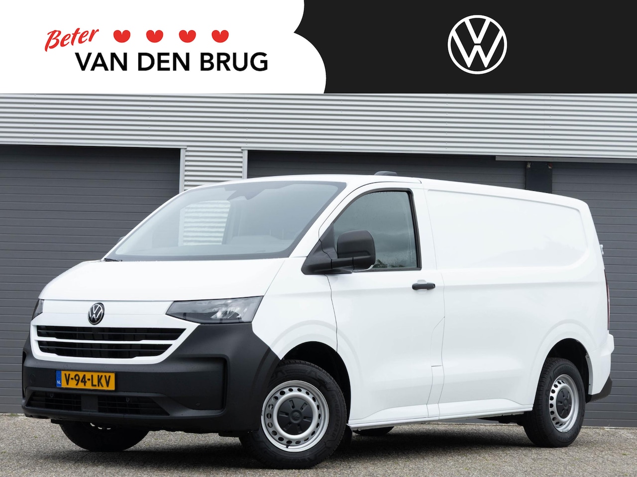 Volkswagen Transporter - 2.0 TDI L1H1 28 150pk Automaat | Trekhaak | Camera | App-Connect | Laadvloer | Cruise Cont - AutoWereld.nl