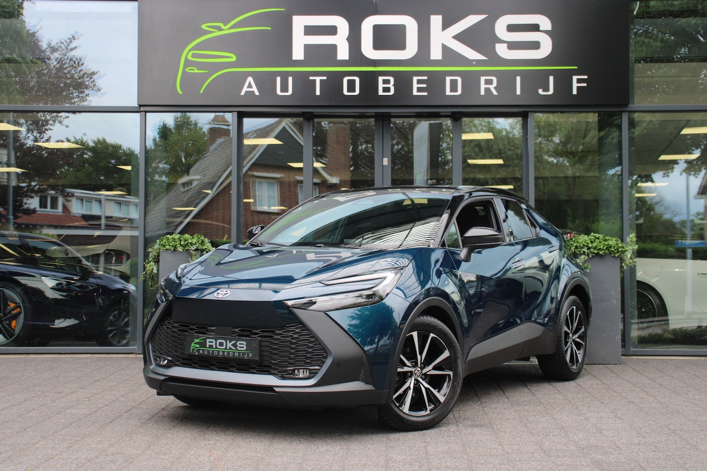 Toyota C-HR - 1.8 Hybrid 140 Dynamic Bi-Tone - AutoWereld.nl