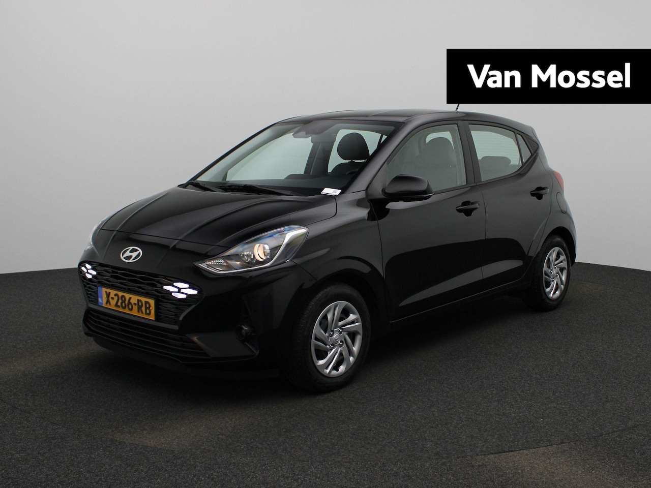 Hyundai i10 - 1.0 Premium | Navigatie | Camera | Cruise Control | Airconditioning | - AutoWereld.nl