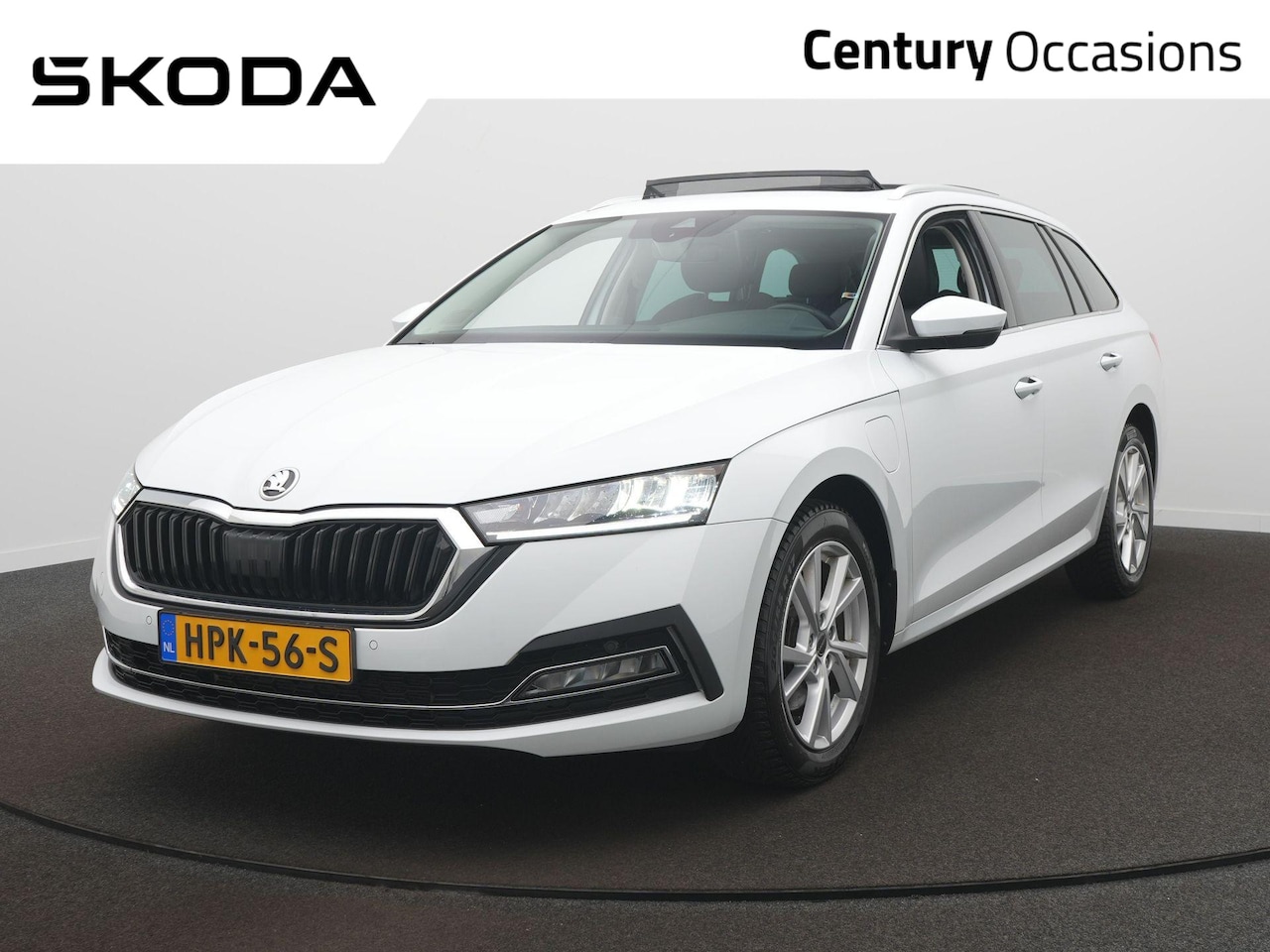 Skoda Octavia Combi - 1.4 TSI iV PHEV Business Edition Plus / Pano-Dak / Elek. Stoelen / Leder - AutoWereld.nl