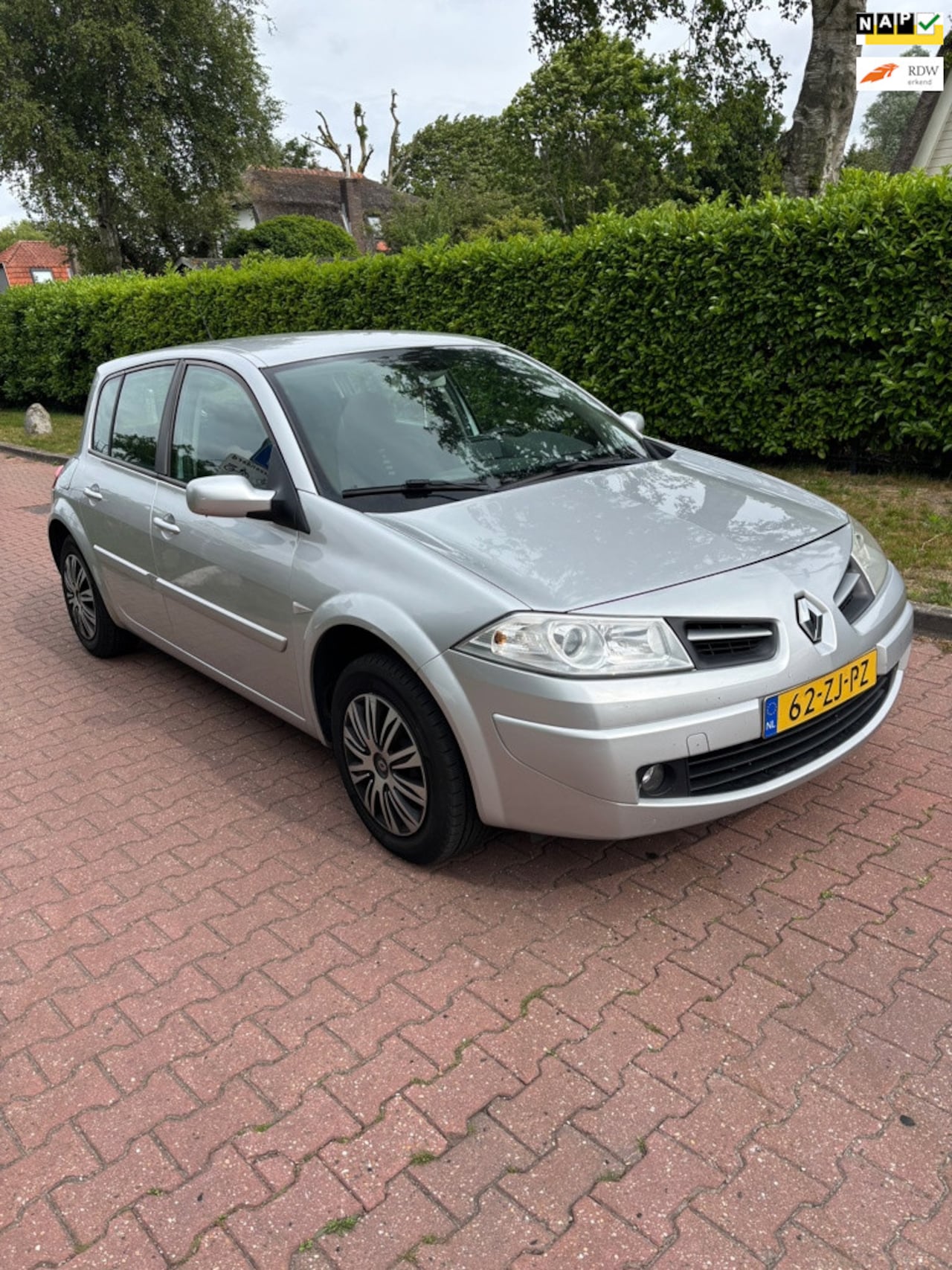 Renault Mégane - 1.6-16V Business Line 1.6-16V Business Line - AutoWereld.nl