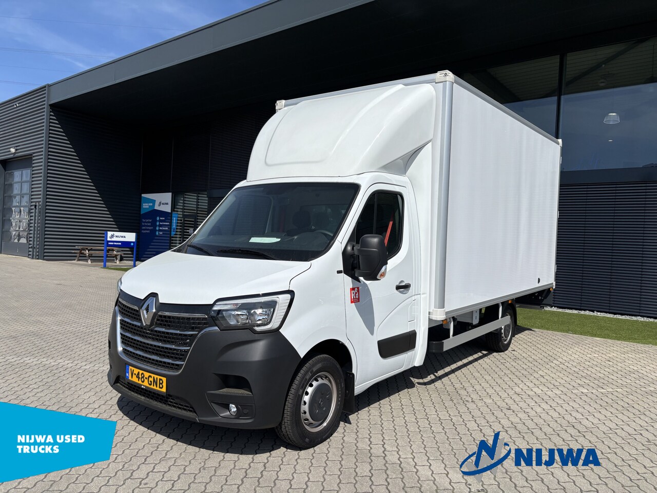 Renault Master - T35 165 Camera + Hulpluchtvering - AutoWereld.nl