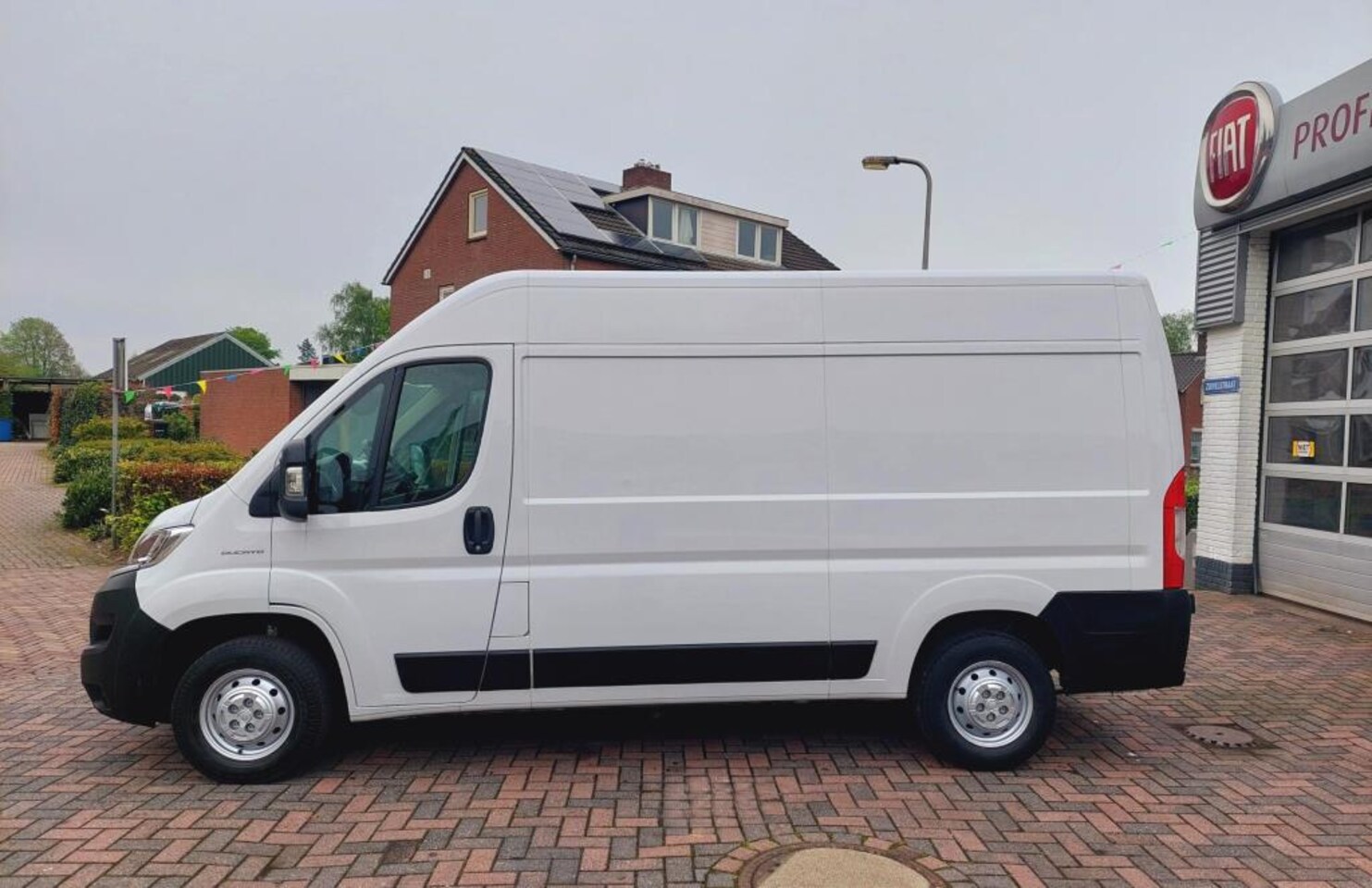 Fiat Ducato - 35 2.3 MultiJet L2H2 35 2.3 MultiJet L2H2 - AutoWereld.nl