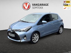 Toyota Yaris - 1.5 Hybrid Dynamic | Camera | Navi | Clima | Automaat | Half Lederen Bekleding | Armsteun