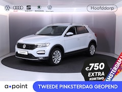 Volkswagen T-Roc - 1.5 TSI Style 150pk DSG|Digi display| LMVelgen| Navi| Camera| Alarm