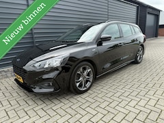 Ford Focus Wagon - 1.5 EcoBoost ST Line Automaat Carplay Trekhaak