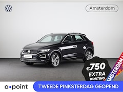 Volkswagen T-Roc - 1.5 TSI Sport 150 PK | Automaat (DSG) | R-Line | Navigatie | Parkeer Sensoren | Digitaal d