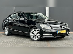 Mercedes-Benz C-klasse - 180 Business Class Avantgarde / Stoelverwarming / Cruis / Trekhaak
