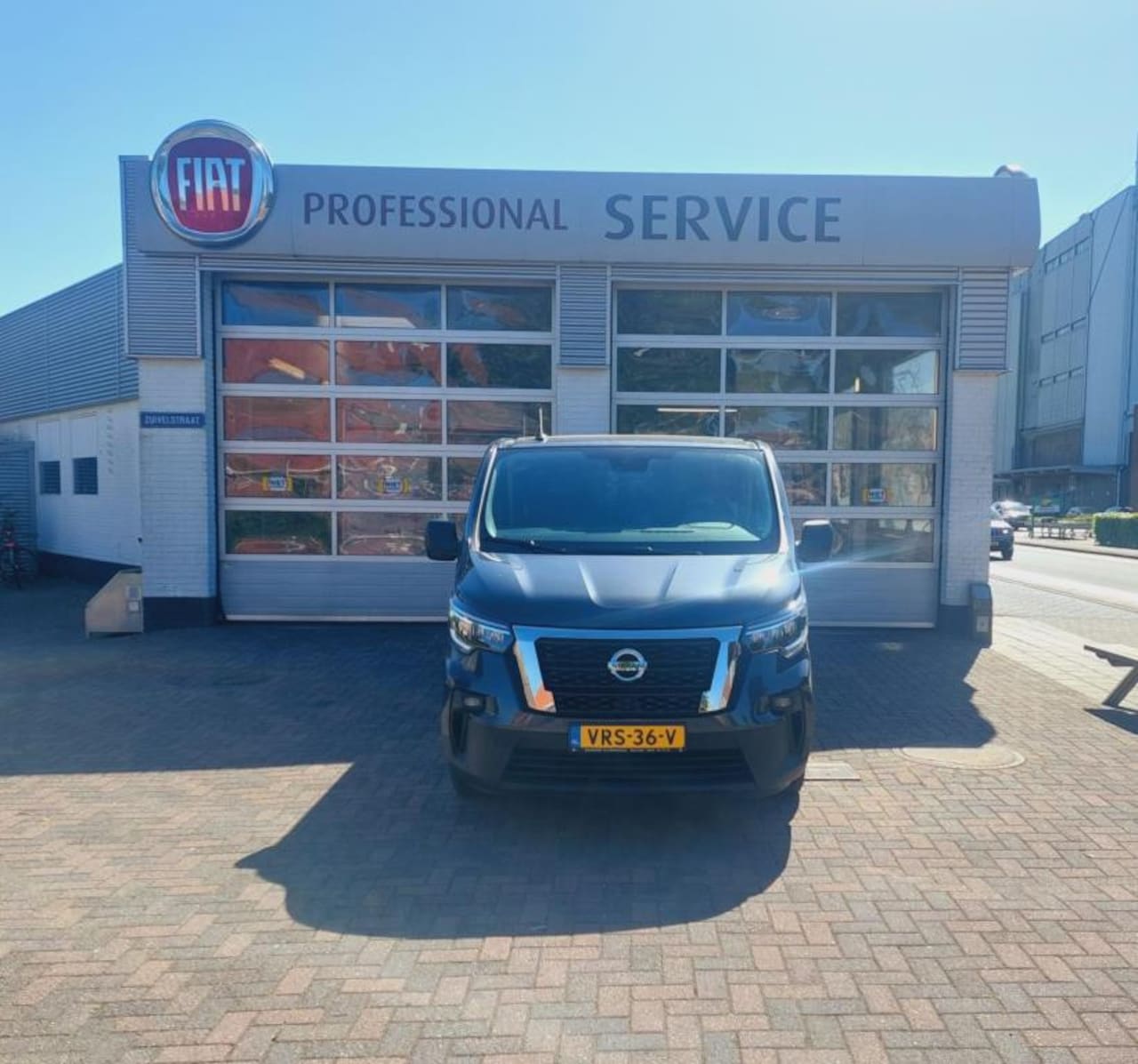 Nissan Primastar - DUBBEL CABINE 2.0 dCi L2H1 N-Connecta - AutoWereld.nl