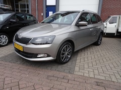 Skoda Fabia Combi - 1.2 TSI Edition AIRCO l STOEL VERW l CRUISE
