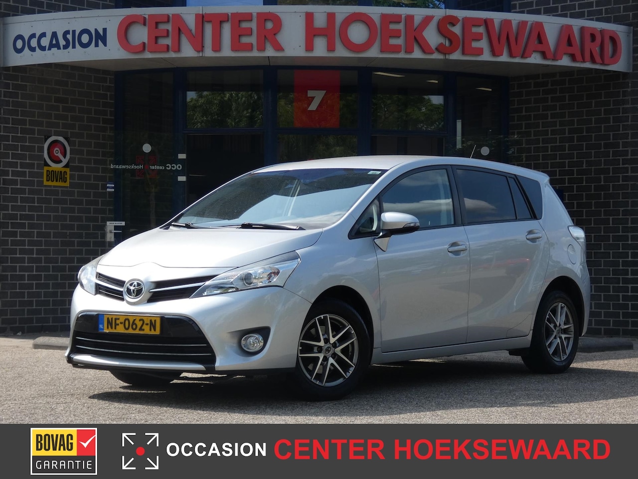 Toyota Verso - 1.8 VVT-i 147pk Business Plus | 7 persoons | Privacy | Stoelverwarming | Camera | - AutoWereld.nl