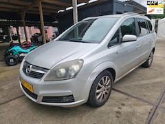 Opel Zafira - 1.6 Executive 7-persoons AIRCO/cruise