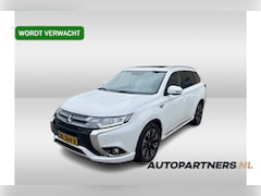 Mitsubishi Outlander - 2.0 PHEV instyle+