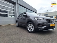 Opel Grandland X - 1.2 Turbo Business Executive*Sportstoelen*Ecc*Navigatie*Pdc*Trekhaak*Dealeronderhouden*Enz