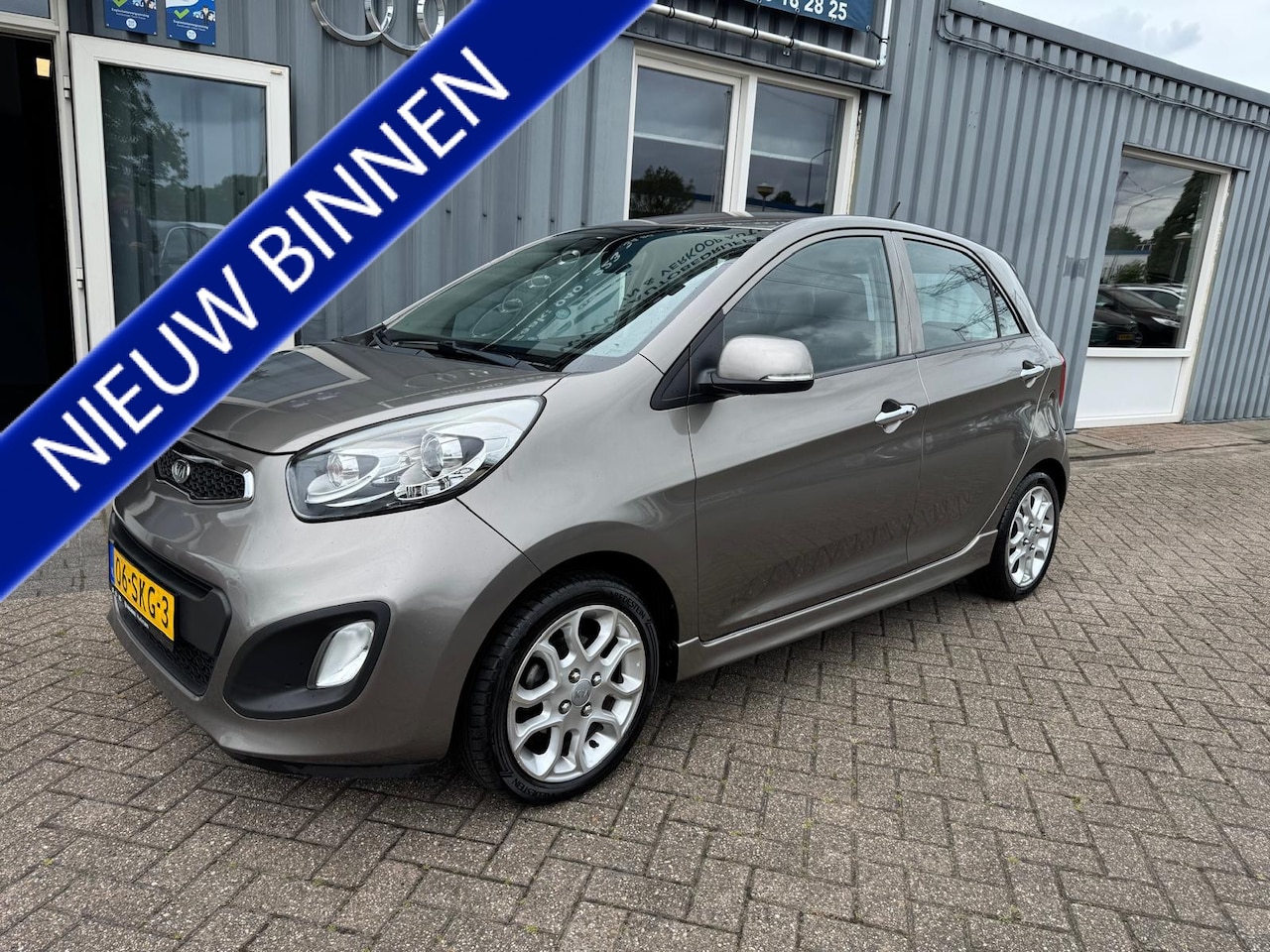 Kia Picanto - 1.2 CVVT Comfort Pack 1.2 CVVT Comfort Pack - AutoWereld.nl