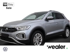 Volkswagen T-Roc - Life Edition 1.0 85 kW / 116 pk TSI SUV 6 versn. H Hand | Climatronic | Multimedia pakket