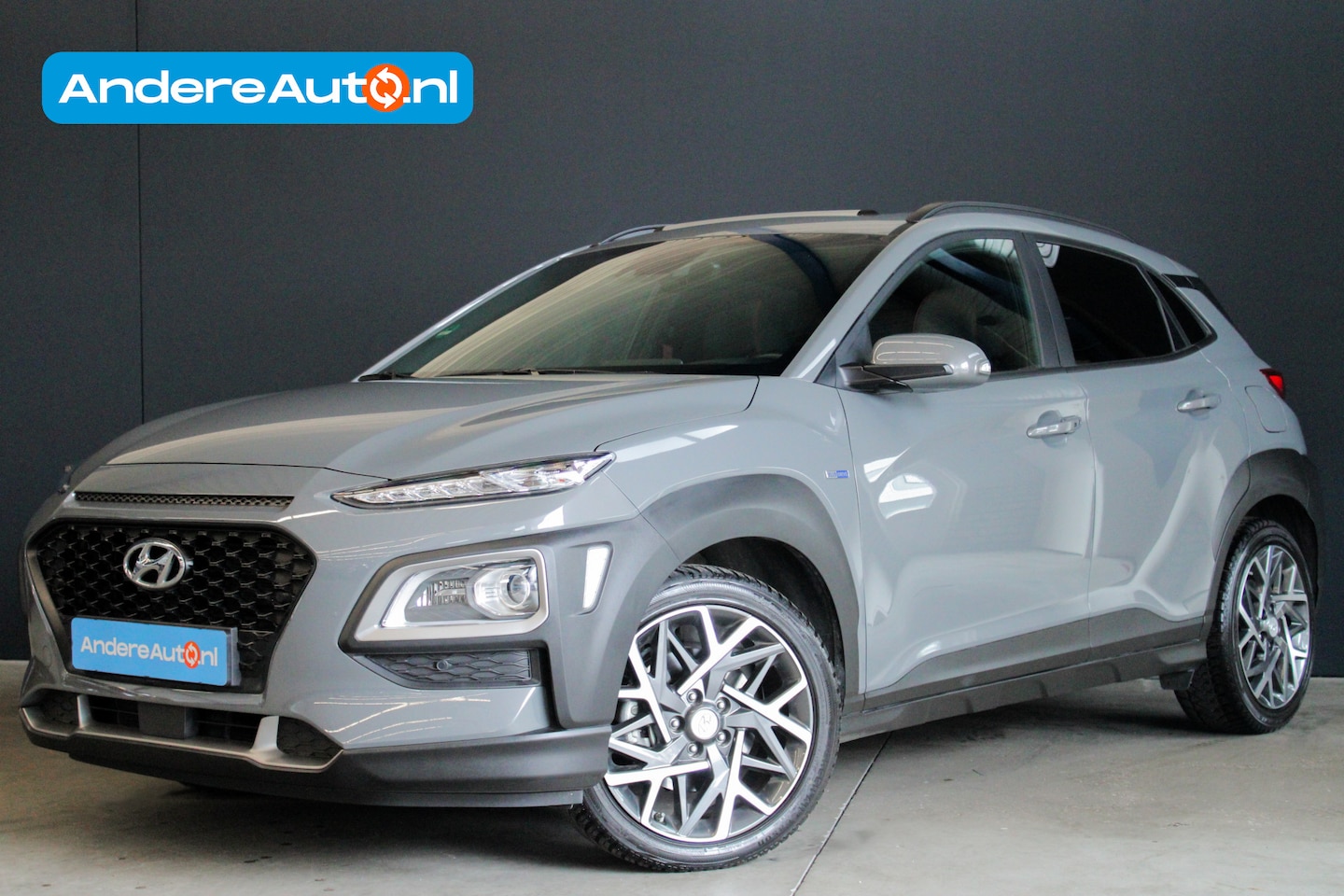 Hyundai Kona - 1.6 GDI HEV Premium |dealer onderhouden|stoel/stuurverwarming|keyless| - AutoWereld.nl