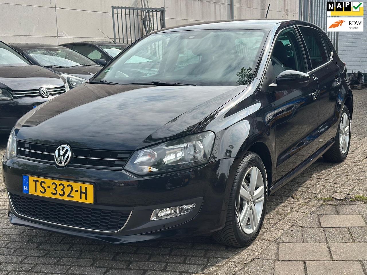 Volkswagen Polo - 1.6 TDI BlueMotion R-Line Edition Bj:2014 ClimateControl Stoelverwarming NAP - AutoWereld.nl