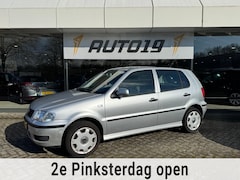 Volkswagen Polo - 1.4 16v