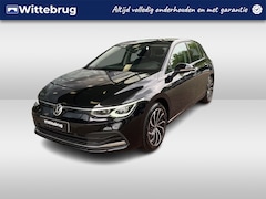 Volkswagen Golf - 1.5 TSI 130pk Style / Stoelverwarming voor / LED / 3-zone climate control / 17'' licht met