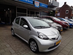 Toyota Aygo - 1.0-12V +