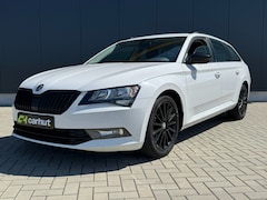 Skoda Superb - 1.6 TDI ACTIVE Nieuwe Distributie riem, remmen, banden NIEUW