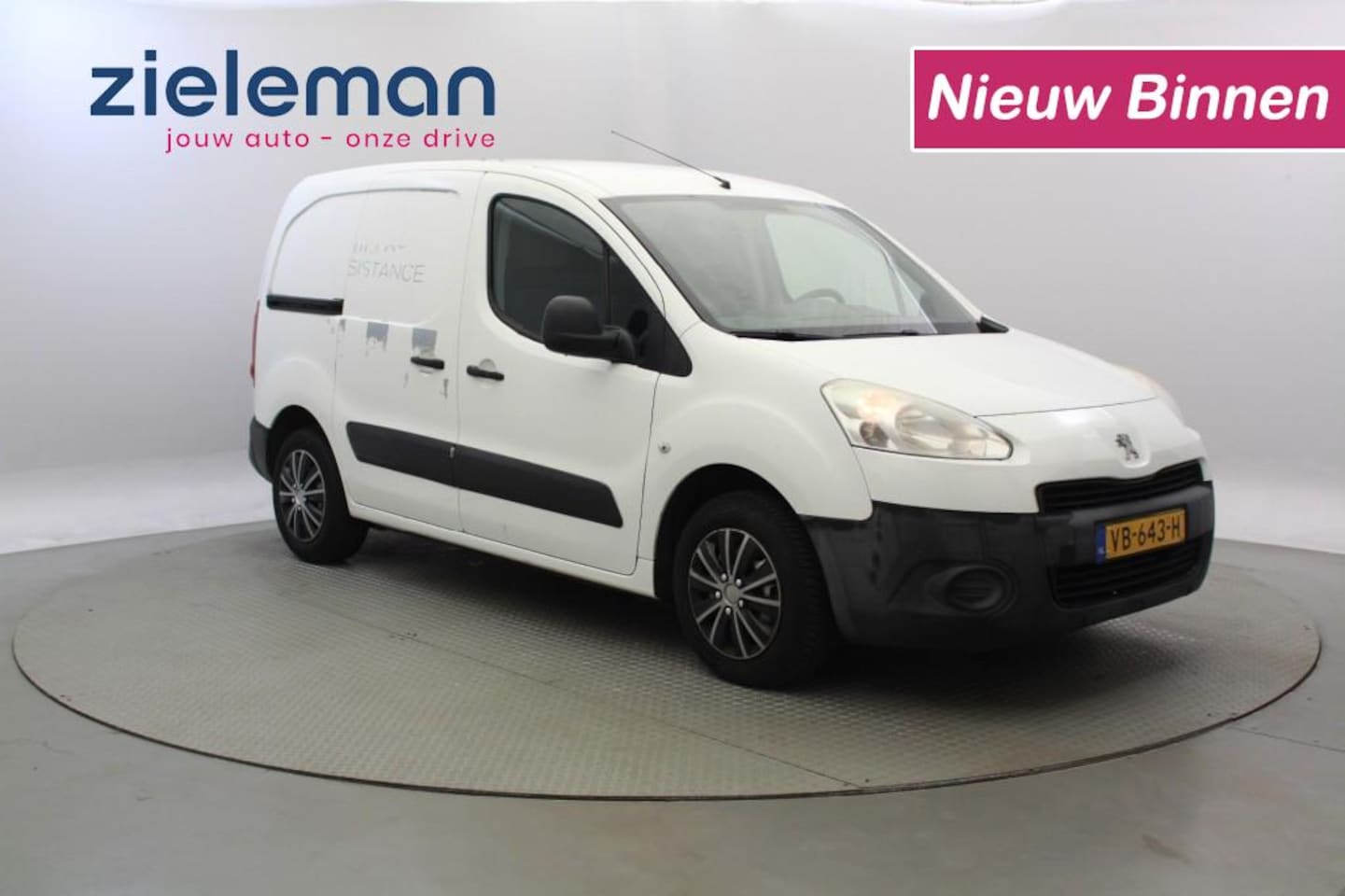 Peugeot Partner - 1.6 HDI L1XT 120 PR+ Airco, Trekhaak - AutoWereld.nl