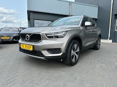 Volvo XC40 - 1.5 T3 Aut. Momentum Business Navi 163 PK