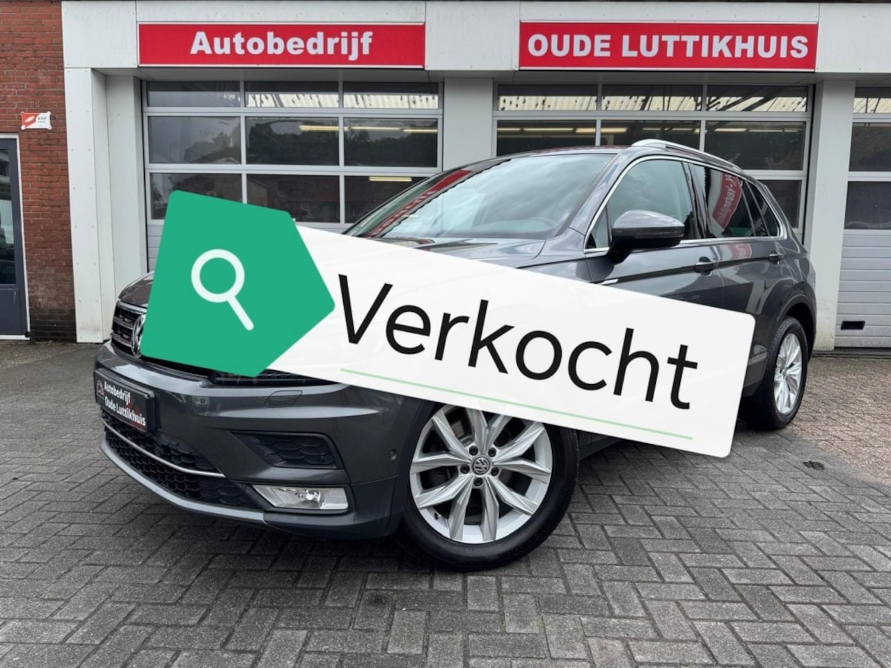 Volkswagen Tiguan - 1.4TSI 150PK DSG Highline Virtual Camera Full-Led Trekhaak - AutoWereld.nl