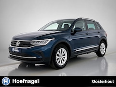 Volkswagen Tiguan - 1.5 TSI Life | Adaptieve Cruise Control | Stoelverwarming | Trekhaak | Navigatie