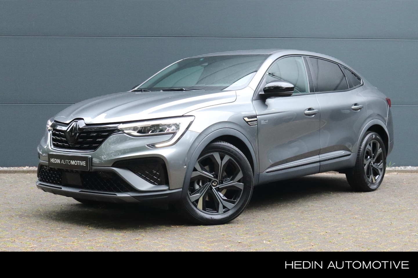 Renault Arkana - 1.6 E-Tech hybrid 145 E-Tech engineered | Bose | Naviatie | Stoel+Stuur verwarming | Adapt - AutoWereld.nl